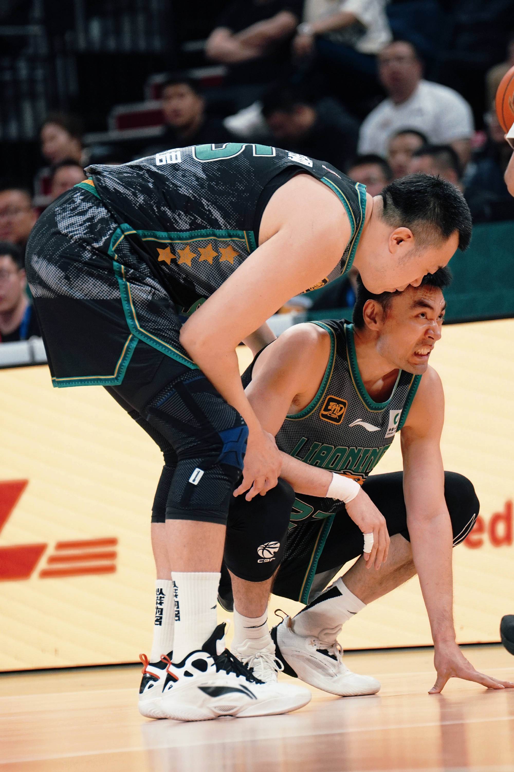 胜败之间!篮球赛场成败关键 胜败之间!篮球赛场成败关键