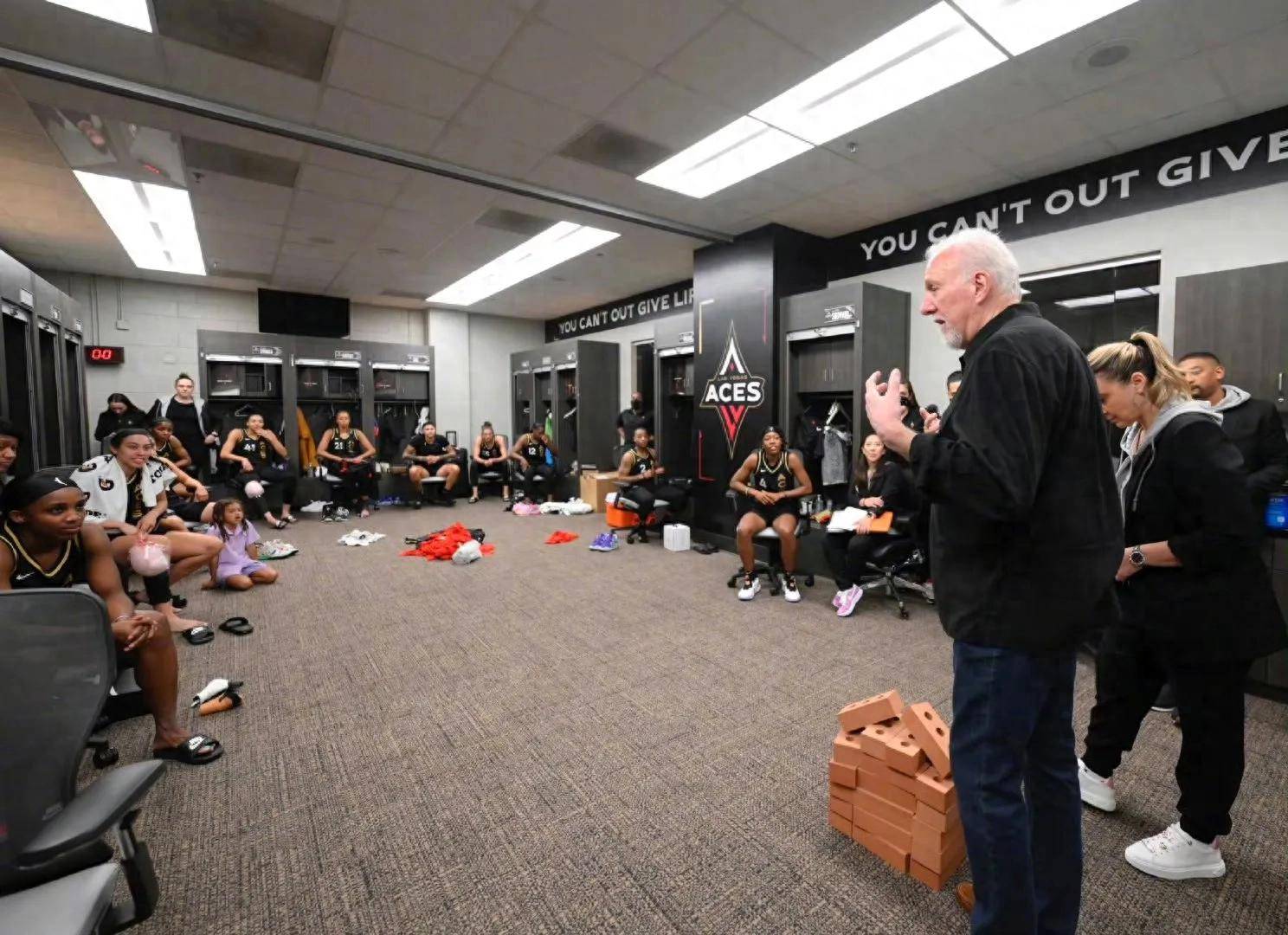 波波维奇执教技巧见功力,马刺再创佳绩的简单介绍 波波维奇执教技巧见功力,马刺再创佳绩的简单介绍