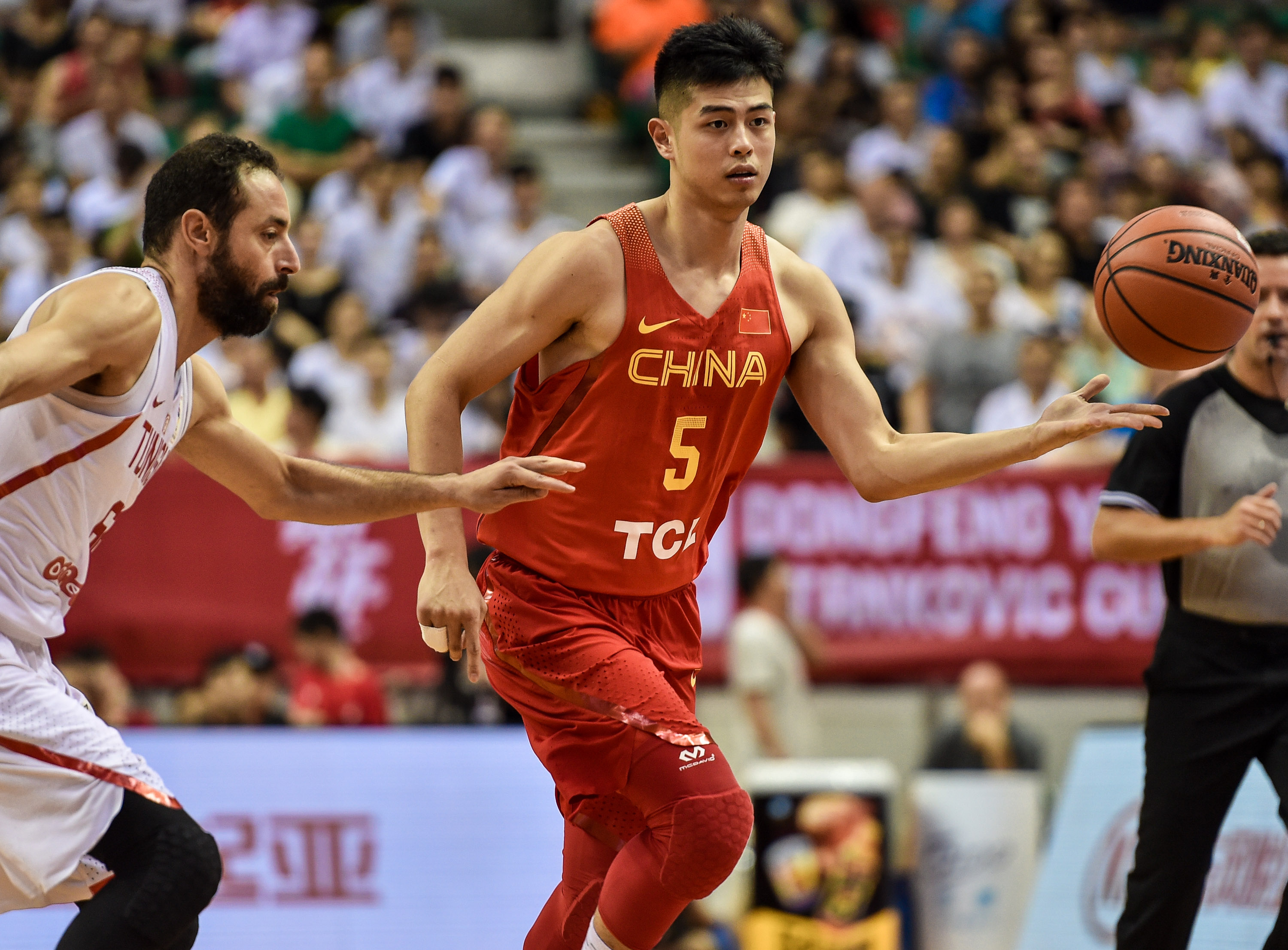 突尼斯篮球联赛再次屡建功勋,崭露头角的简单介绍 突尼斯篮球联赛再次屡建功勋,崭露头角的简单介绍