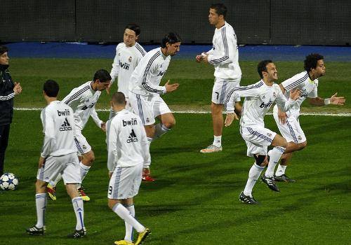 马德里纯洁,客场演绎绞杀战术 马德里纯洁,客场演绎绞杀战术