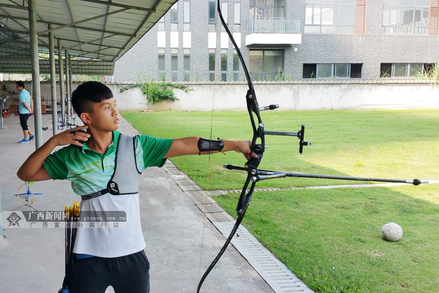 胜利关键人物回归训练场,备战决定性比赛! 胜利关键人物回归训练场,备战决定性比赛!