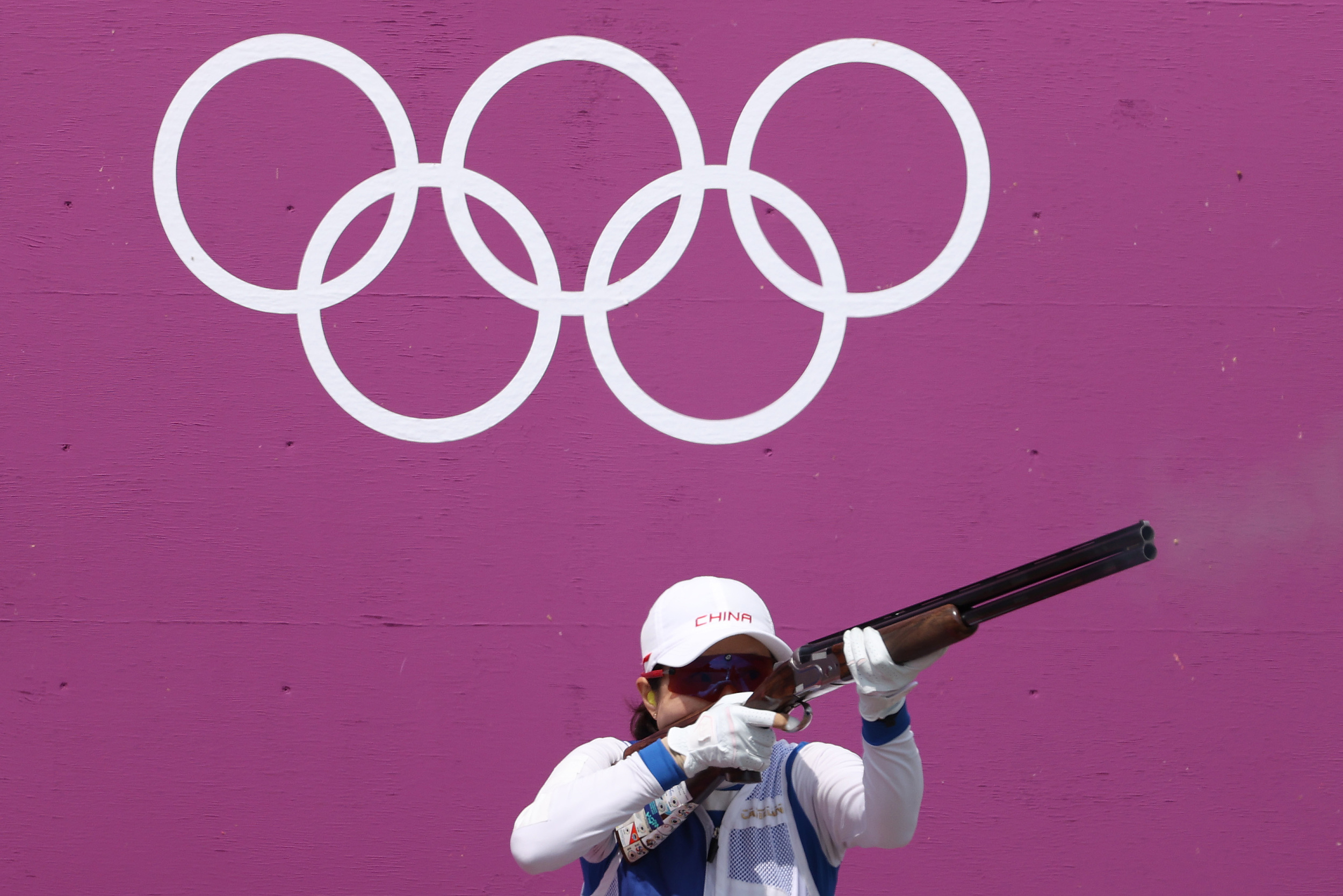 瑞典运动员在射击项目上站上领奖台 瑞典运动员在射击项目上站上领奖台