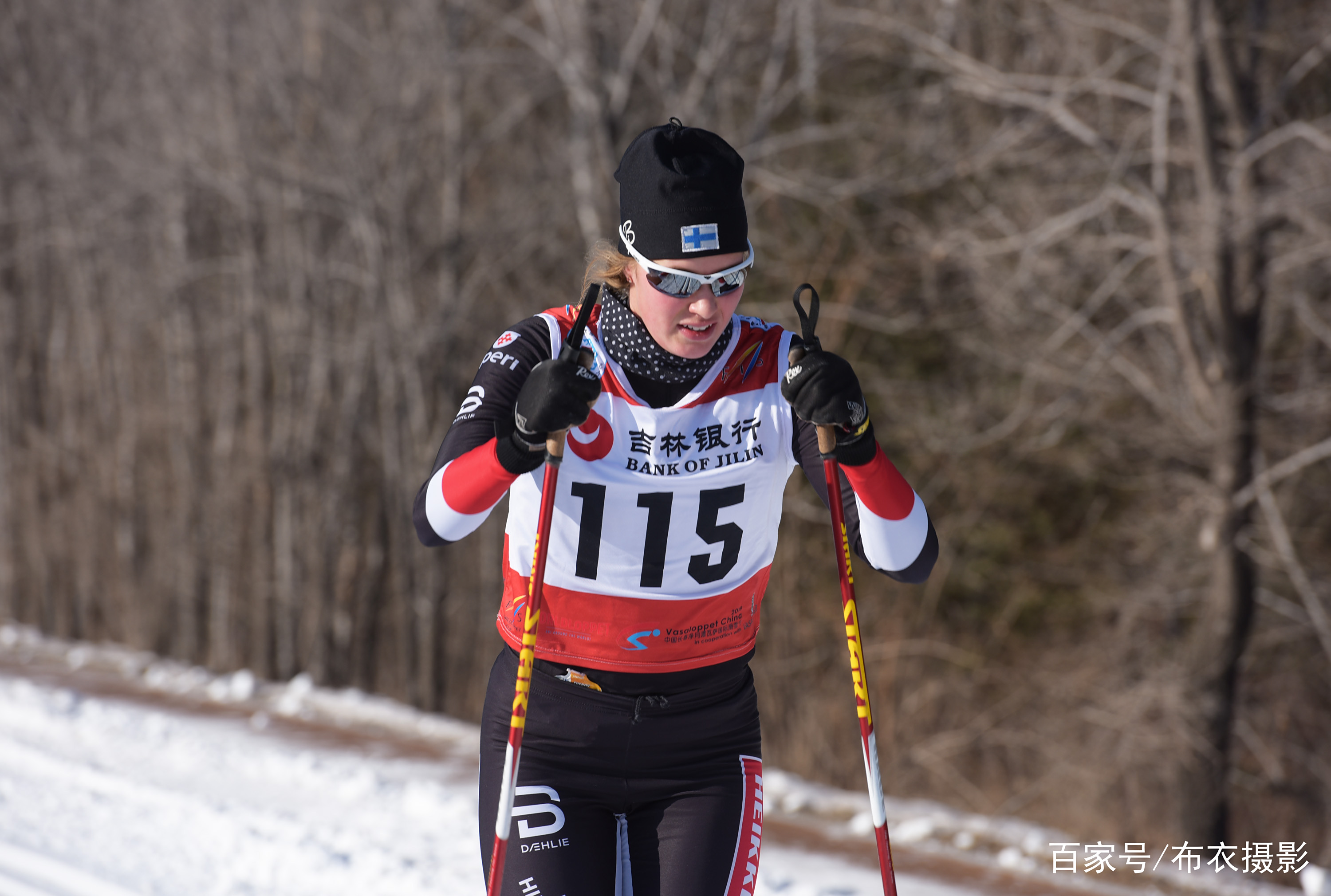 加拿大滑雪健将勇夺金牌,实力超群的简单介绍 加拿大滑雪健将勇夺金牌,实力超群的简单介绍