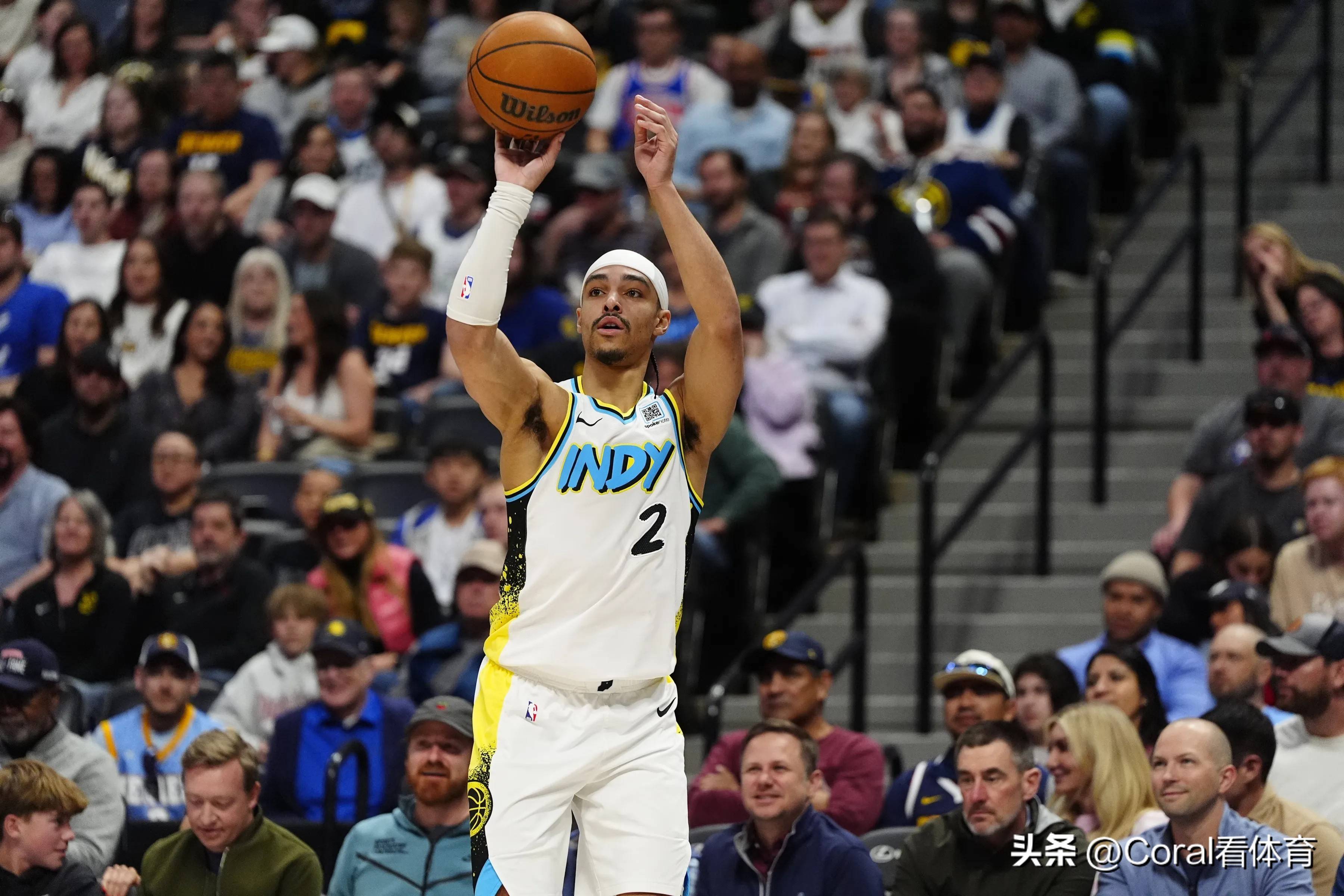 步行者队主场击败雄鹿队取得关键胜利 步行者队主场击败雄鹿队取得关键胜利