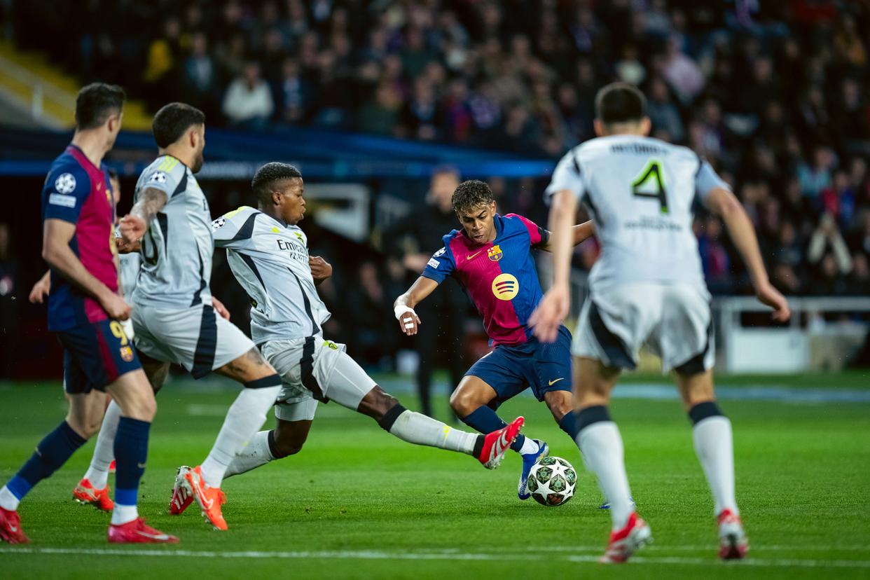 巴塞罗那战胜了拜仁慕尼黑,晋级欧国联比赛 巴塞罗那战胜了拜仁慕尼黑,晋级欧国联比赛