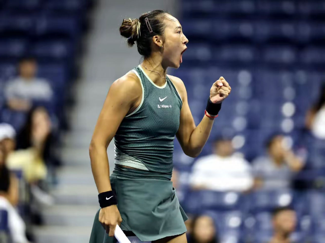 包含操控比赛!精湛战术领先对手,晋级永不退却的词条 包含操控比赛!精湛战术领先对手,晋级永不退却的词条