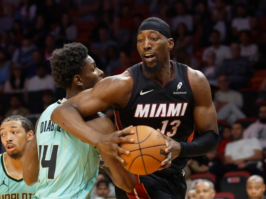 黄蜂客场击败勇士,维金斯表现出色 黄蜂客场击败勇士,维金斯表现出色