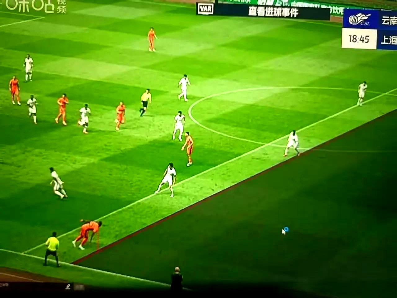 上港不敌对手,淘汰赛前途曲折 上港不敌对手,淘汰赛前途曲折